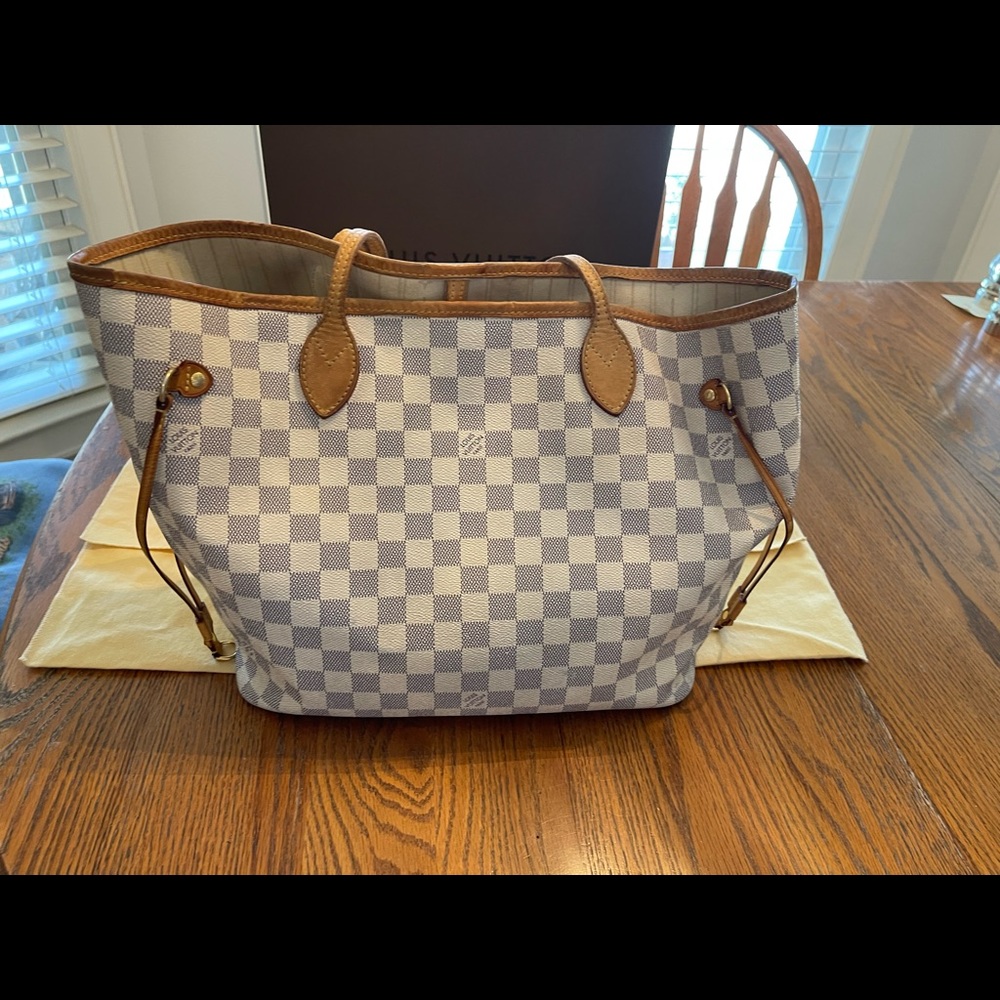 Authentic Louis Vitton Damien Azur bag.